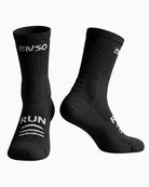 ENSO Circuit running socks in Black with anti-blister arch support